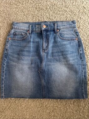 Evereve Classic Blue Denim Stretch Mini Skirt Raw Edge Sz 31 New no tags